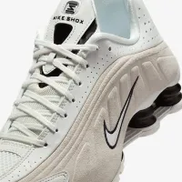 Nike Shox R4 женская Кроссовки цвет белый