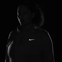 Nike Element женская 1/2-Zip Running Top (большие размеры) цвет зеленый