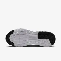 Nike Air Max Nuaxis жіноча Кросівки колір чорний