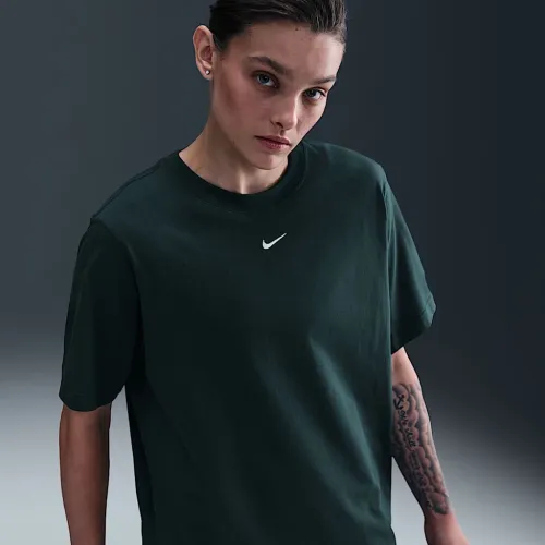 Nike Sportswear Essential женская футболка цвет зеленый