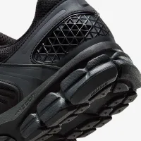Nike Zoom Vomero 5 SE мужские Кроссовки with Reflective Accents цвет черный
