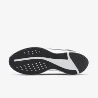 Nike Quest 5 чоловічі Road Running Кросівки колір чорний