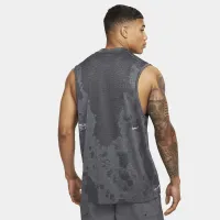 Nike Dri-FIT ADV A.P.S. чоловічі Versatile Tank колір сірий