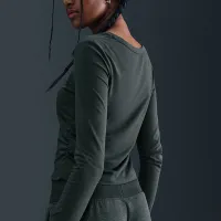 Nike Sportswear Chill Knit жіноча Long-Sleeve Top колір зелений