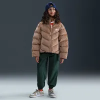 Nike Sportswear All Day Play Big дитячі Therma-FIT Loose-Fit Puffer Куртка колір коричневий