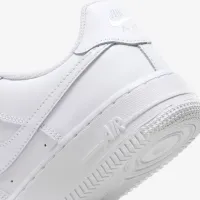 Nike Air Force 1 LE Big дитячі Кросівки колір білий