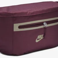 Nike Elemental Premium Fanny Pack (8L) колір червоний