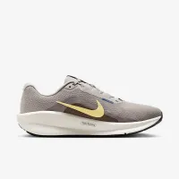 Nike Downshifter 13 мужские Road Running Кроссовки цвет серый