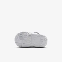 Nike Team Hustle D 12 Baby/Toddler Кросівки колір чорний