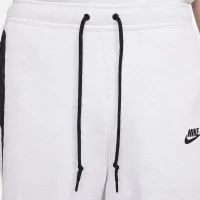Nike Sportswear Tech Fleece чоловічі шорти колір коричневий