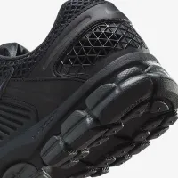 Nike Zoom Vomero 5 SE жіноча Кросівки колір чорний