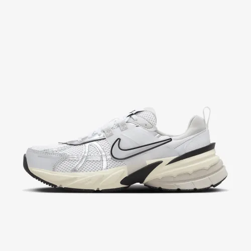 Nike V2K Run женская Кроссовки цвет белый