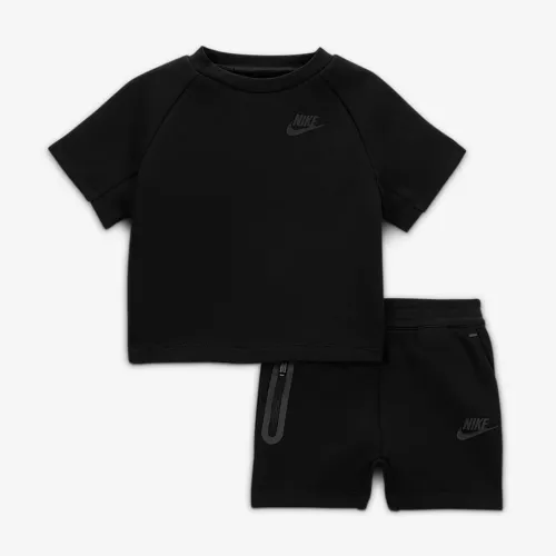 Nike Tech Fleece Baby Tee and шорти комплект колір чорний