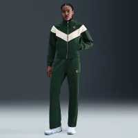 NikeCourt Heritage Windrunner женская Tennis Куртка цвет зеленый