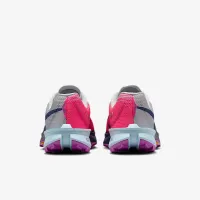 Nike Kiger 10 Trail Running Кросівки колір сірий