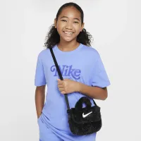 Nike Big детские Faux Fur Crossbody сумка (1L) цвет черный