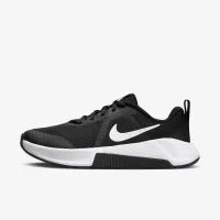 Nike MC Trainer 3 жіноча для тренування Кросівки колір чорний