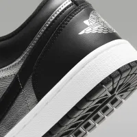 Nike Air Jordan 1 Low SE жіноча Shoe колір чорний
