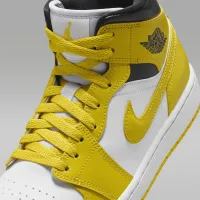 Nike Air Jordan 1 Mid женская Кроссовки цвет белый