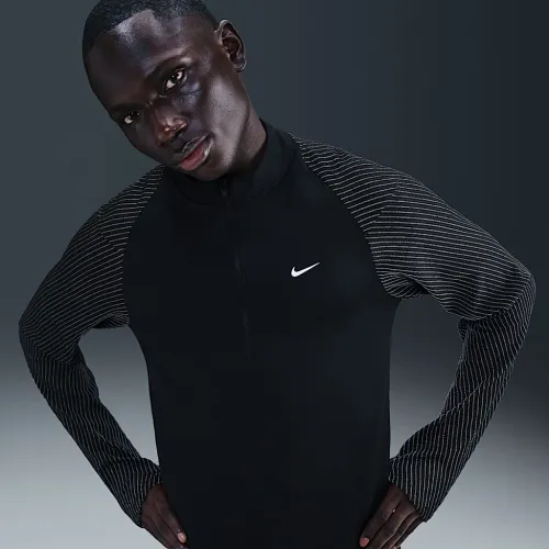 Nike чоловічі Dri-FIT 1/2-Zip Running Top with Reflective Accents колір чорний