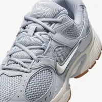 Nike V5 RNR чоловічі Кросівки колір сірий