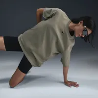 Nike Sportswear Essential женская футболка цвет зеленый