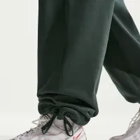 Nike Solo Swoosh мужские Fleece Open-Hem Pants цвет зеленый