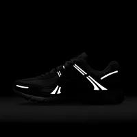 Nike Zoom Vomero 5 чоловічі Кросівки колір білий