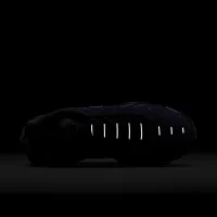 Nike Air Max Plus Кросівки колір чорний