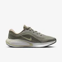 Nike Journey Run мужские Road Running Кроссовки цвет зеленый