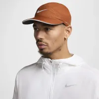Nike Dri-FIT ADV Fly Unstructuцвет красный Reflective Cap цвет коричневый