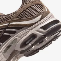 Nike Air Max Moto 2K чоловічі Кросівки колір коричневий