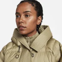 Nike Sportswear Swoosh Puffer PrimaLoft® женская Therma-FIT оверсайз Hooded Куртка цвет коричневый