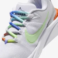 Nike Star Runner 4 Next Nature SE Big детские Road Running Кроссовки цвет белый