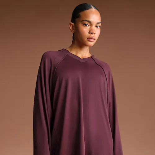 NikeSKIMS Airy жіноча оверсайз V-Neck Long-Sleeve Top колір червоний