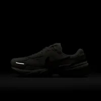 Nike V2K Run SE женская Кроссовки цвет белый