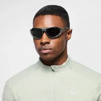 Nike Zeus Rise Sunglasses колір зелений