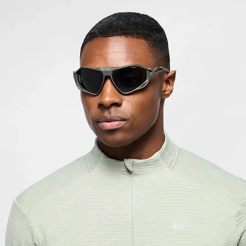 Nike Zeus Rise Sunglasses колір зелений
