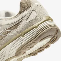 Nike P-6000 Кросівки колір коричневий