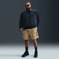 Nike Tech чоловічі Woven Cargo шорти колір коричневий