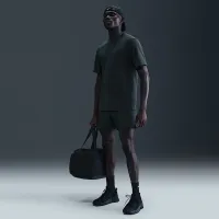 Nike Primary чоловічі Dri-FIT Short-Sleeve Versatile Top колір зелений