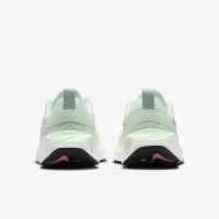 Nike InfinityRN 4 женская Road Running Кроссовки (Extra Wide) цвет зеленый