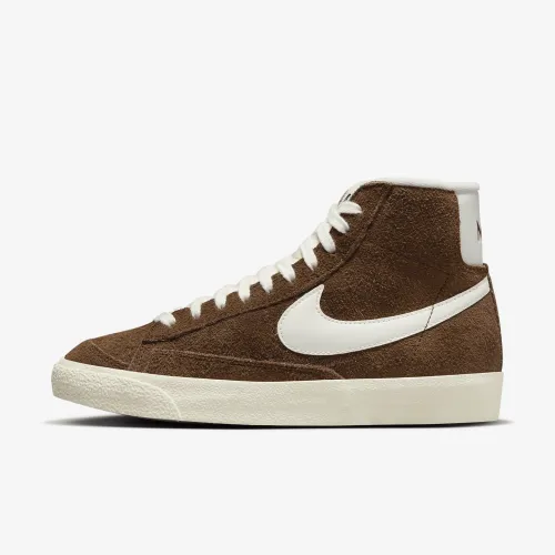 Nike Blazer Mid '77 Vintage жіноча Кросівки колір коричневий