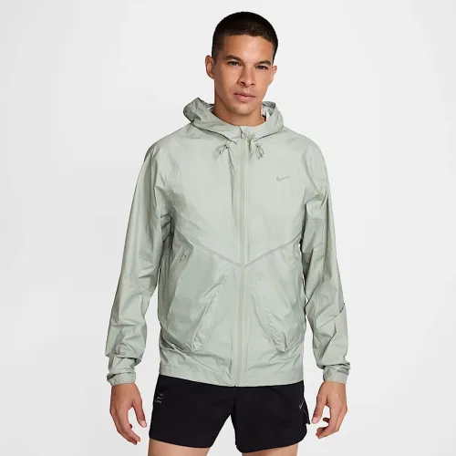 Nike Running Division чоловічі Storm-FIT ADV Running Куртка колір зелений