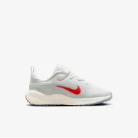 Nike Revolution 7 Little дитячі Кросівки колір білий