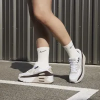 Nike Air Max 90 LV8 жіноча Кросівки колір білий