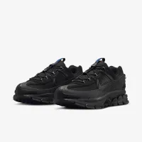 Nike Zoom Vomero Roam чоловічі Winterized Кросівки колір чорний