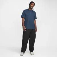 Nike Sportswear Premium Essentials чоловічі футболка блакитний