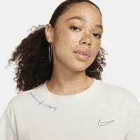 Nike Sportswear Essential женская футболка цвет коричневый