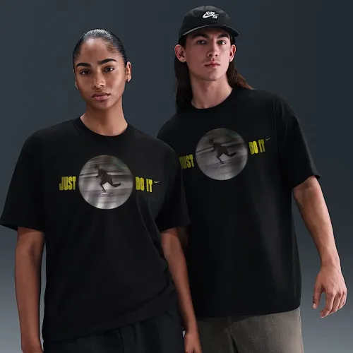 Just Do It: Nike SB Skate Tee цвет черный